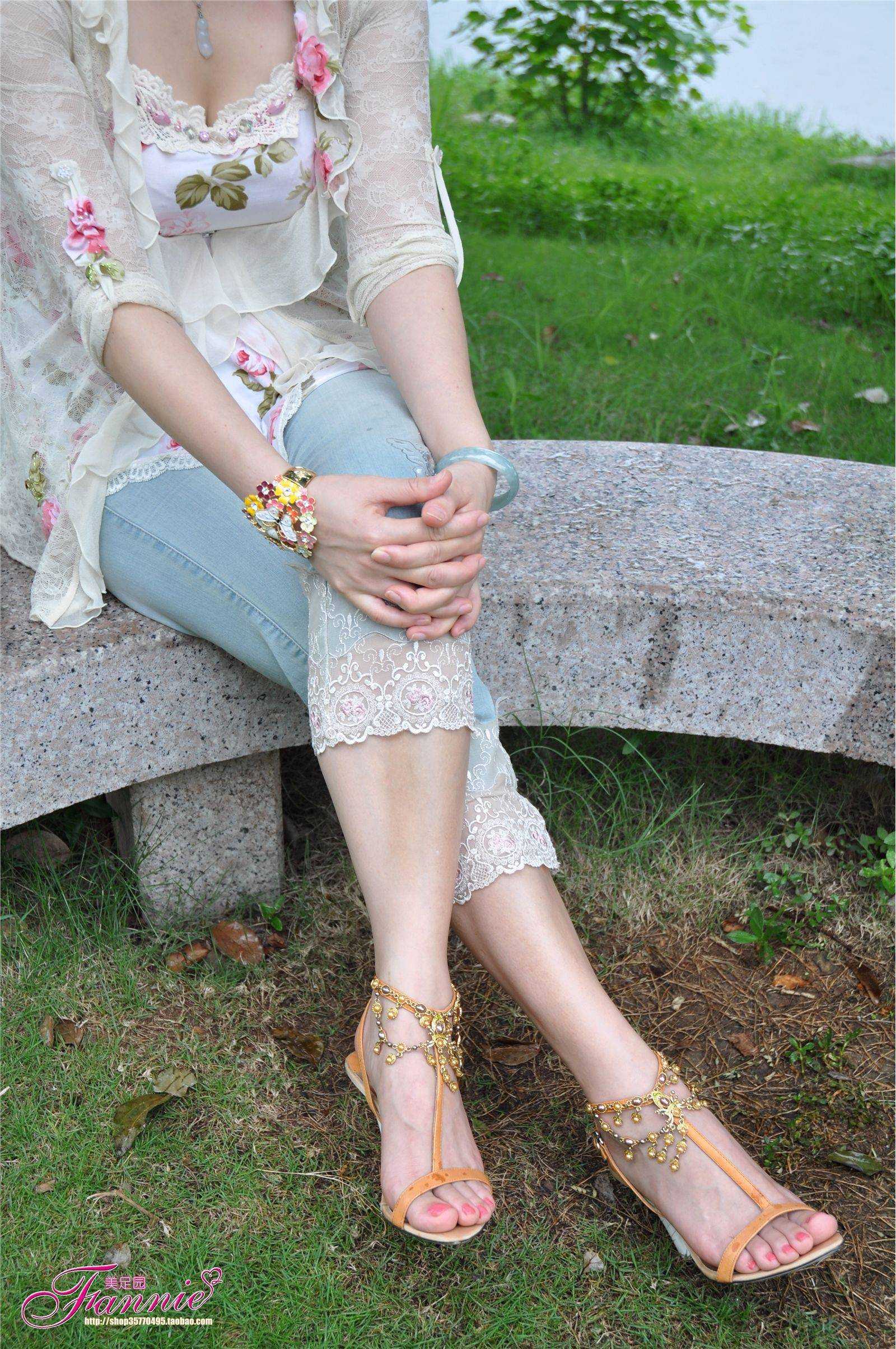 夏日阳光、细雨和微风（4） 芬妮高清丝足